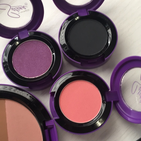 SelenaXMAC - Picture 4 of 6